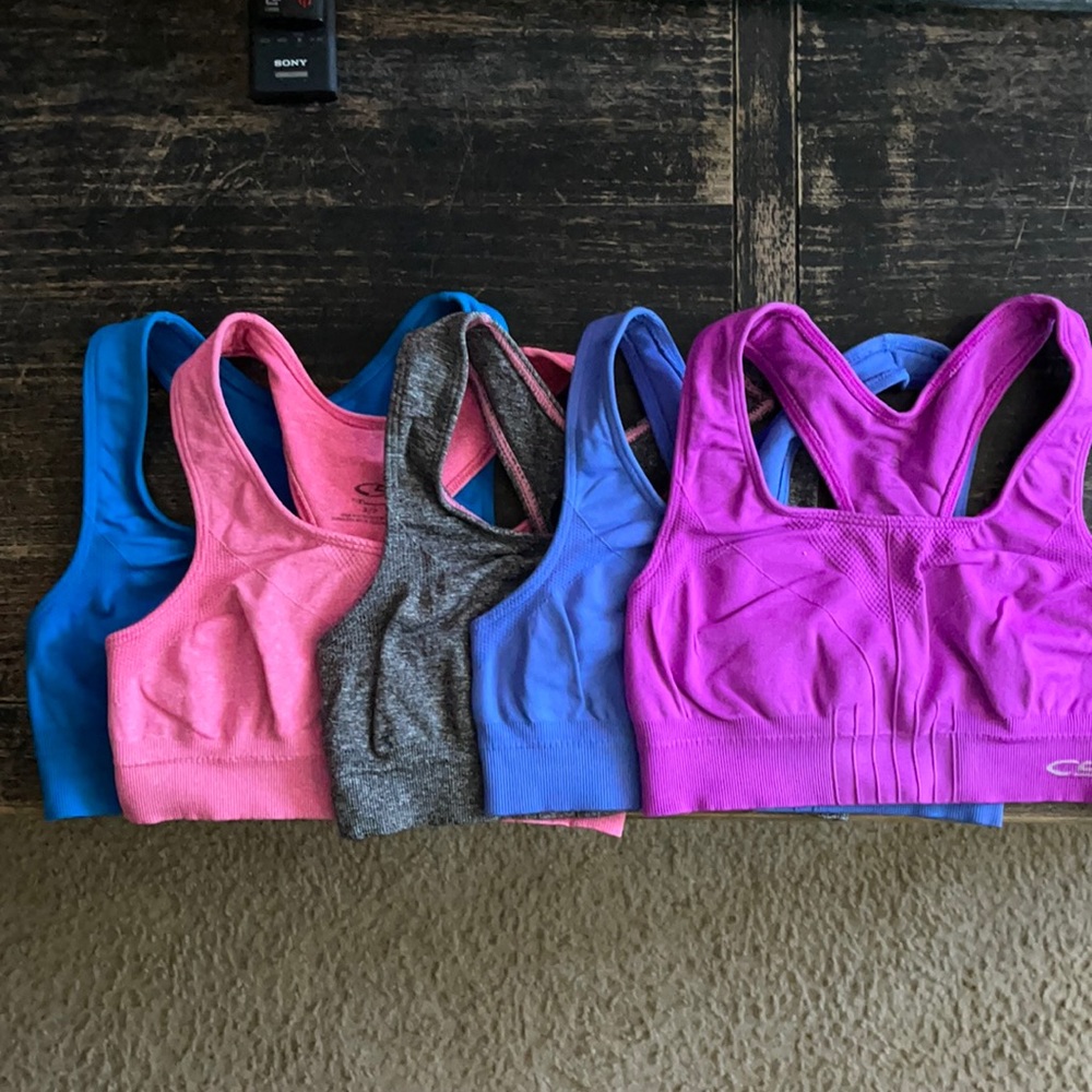 Champion sports bras size small (pack of 5)